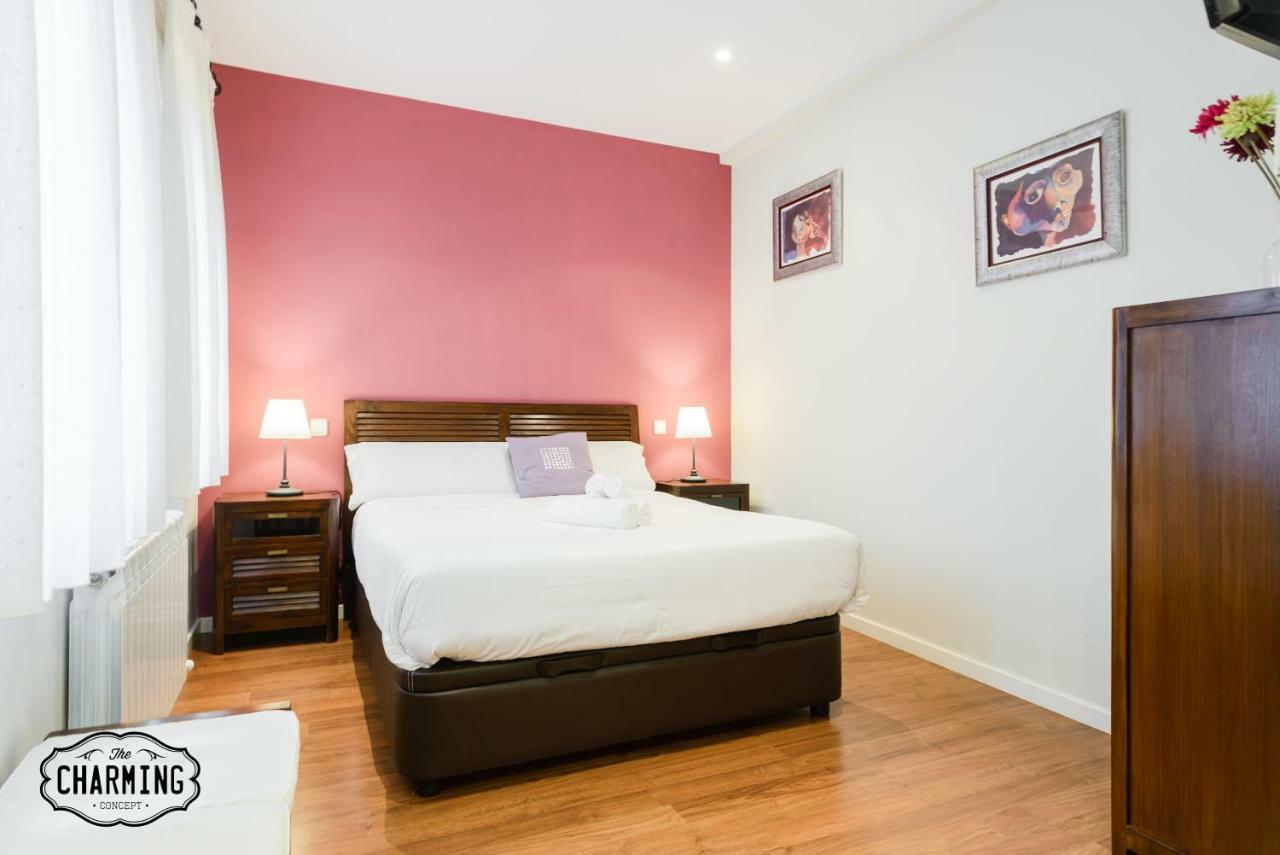 Appartamento Charming Retiro Madrid Esterno foto