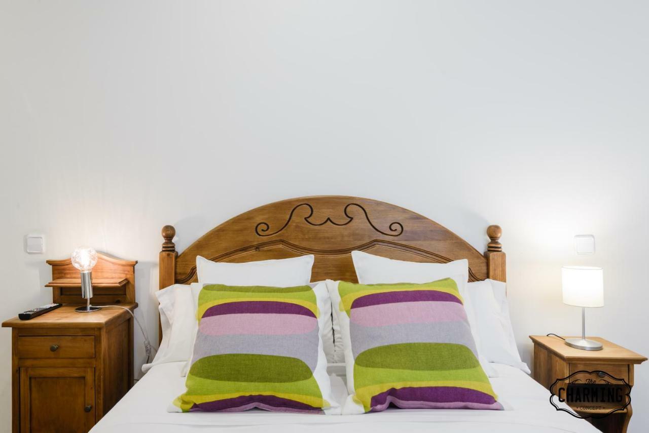 Appartamento Charming Retiro Madrid Esterno foto