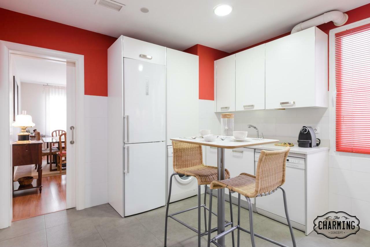 Appartamento Charming Retiro Madrid Esterno foto