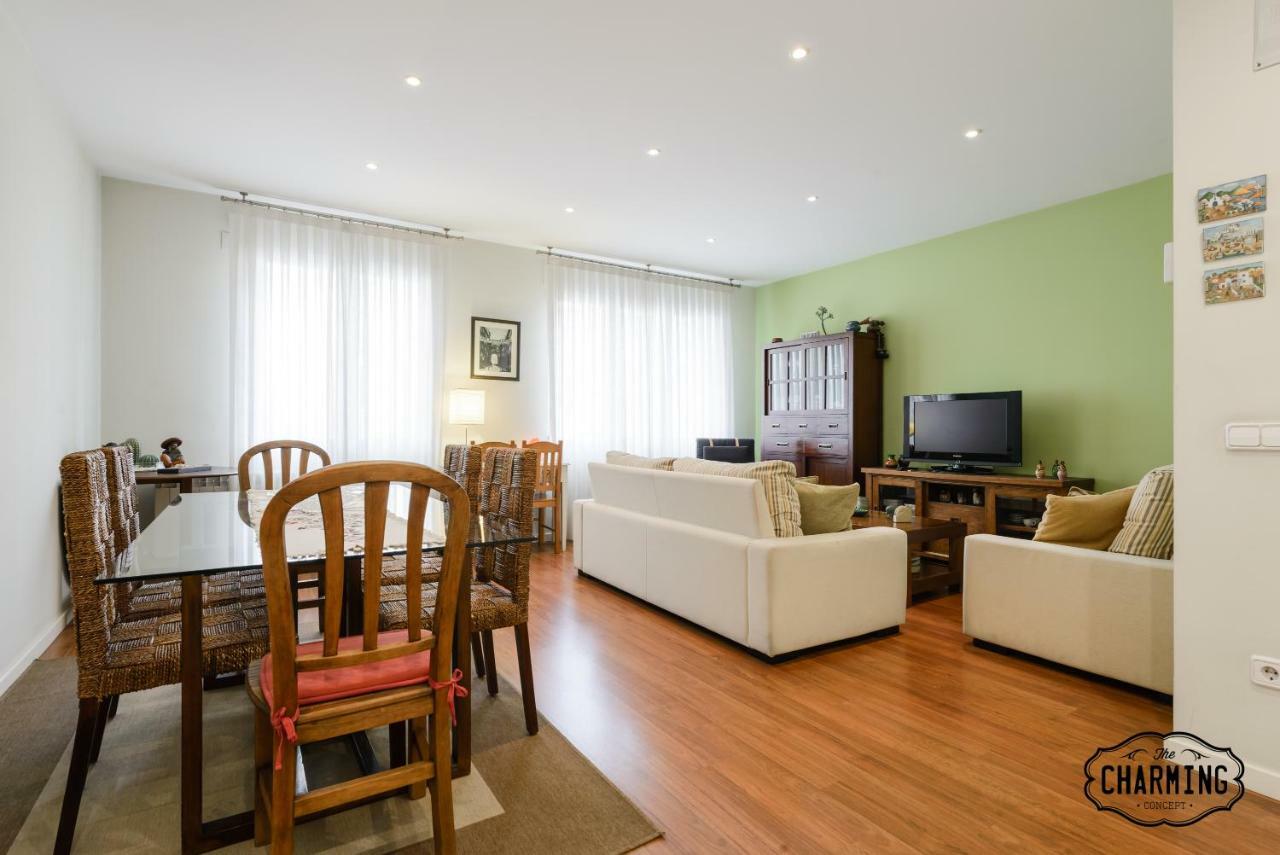 Appartamento Charming Retiro Madrid Esterno foto