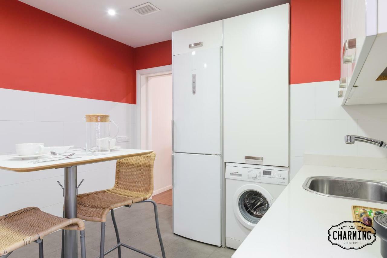 Appartamento Charming Retiro Madrid Esterno foto